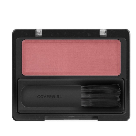COVERGIRL Other - Covergirl Iced Plum Blush